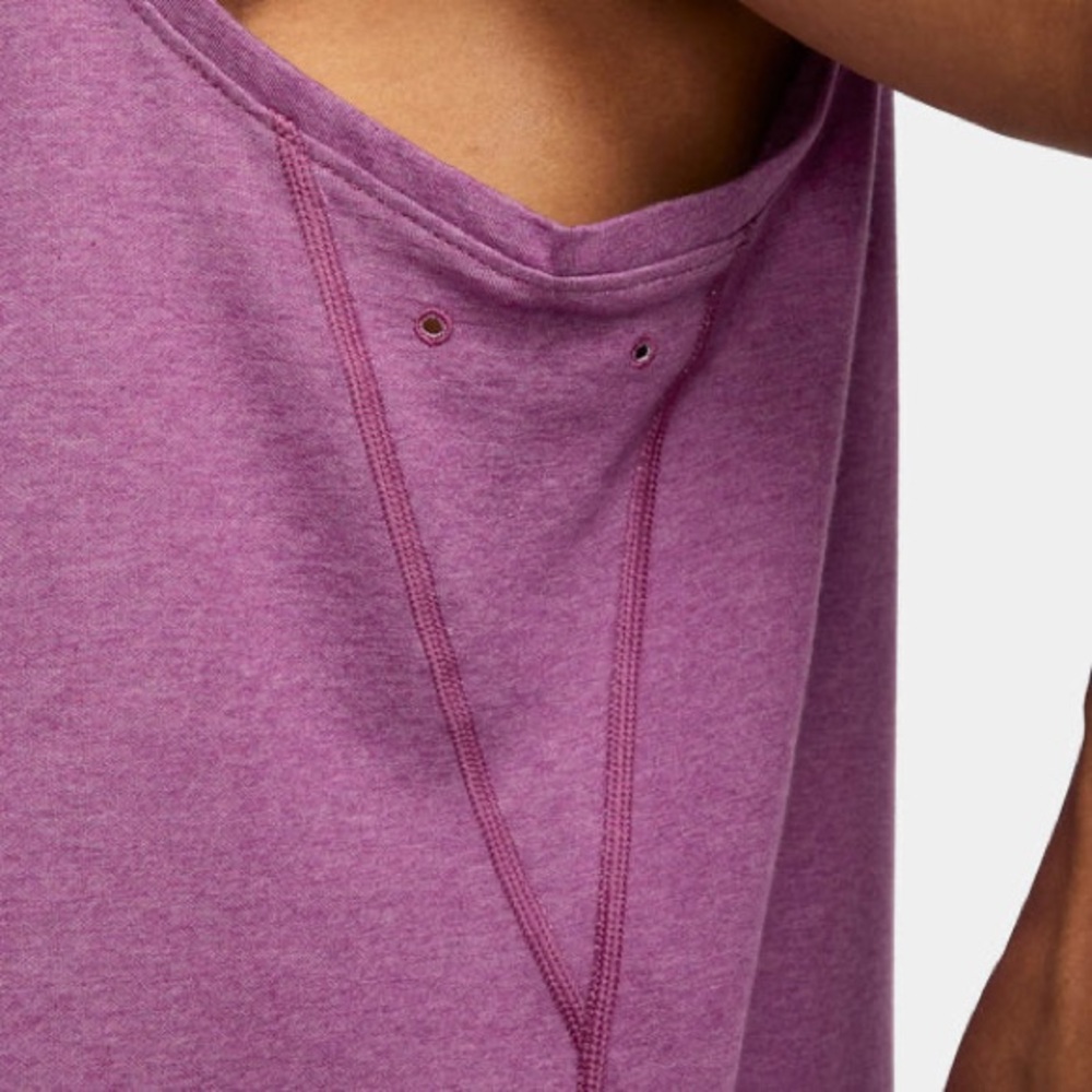 NWT Nike Primary Men's Dri-FIT Versatile Tank. - Picture 4 of 5